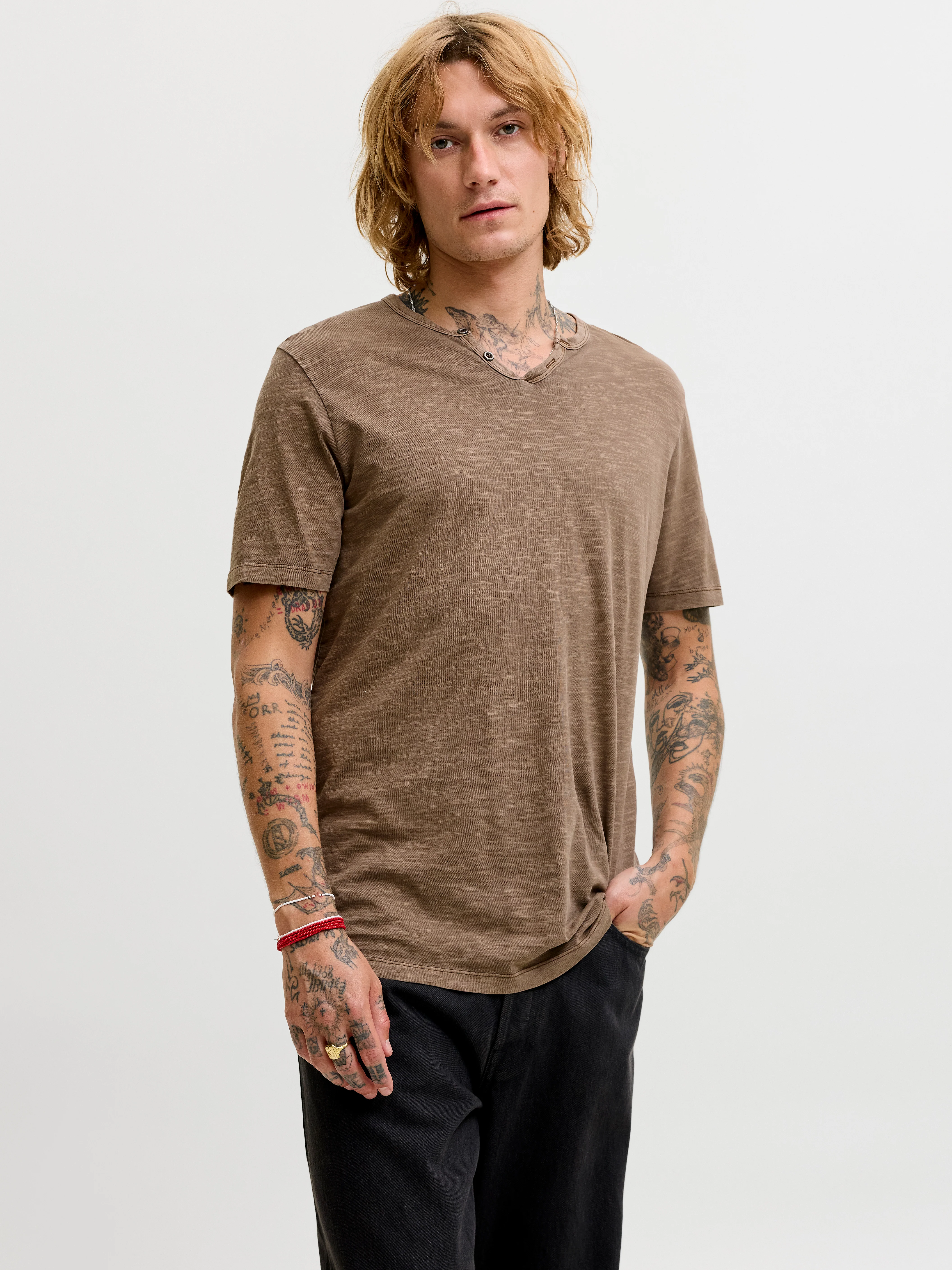 Jack & Jones Split Neck Tee - Image 9