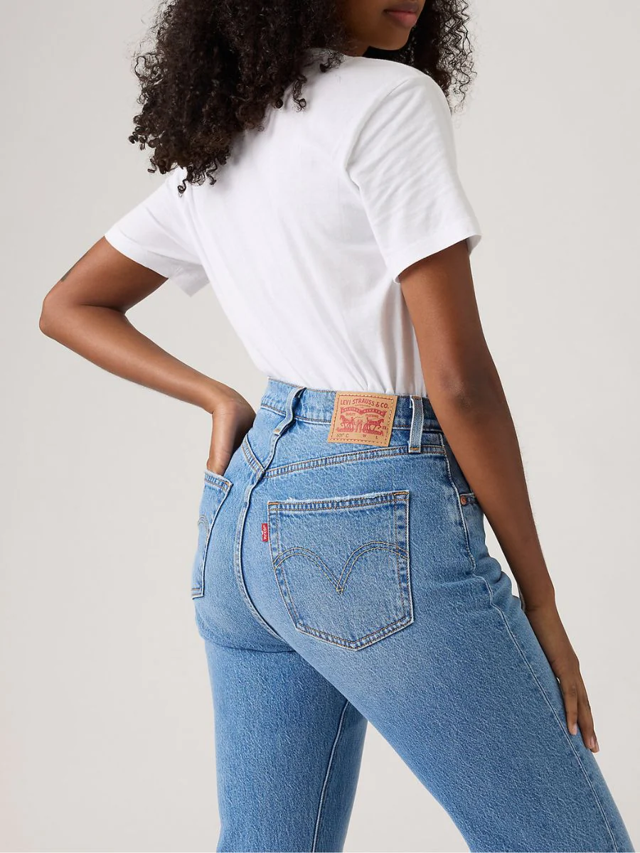 Levi's 501 Curve Play On Jeans