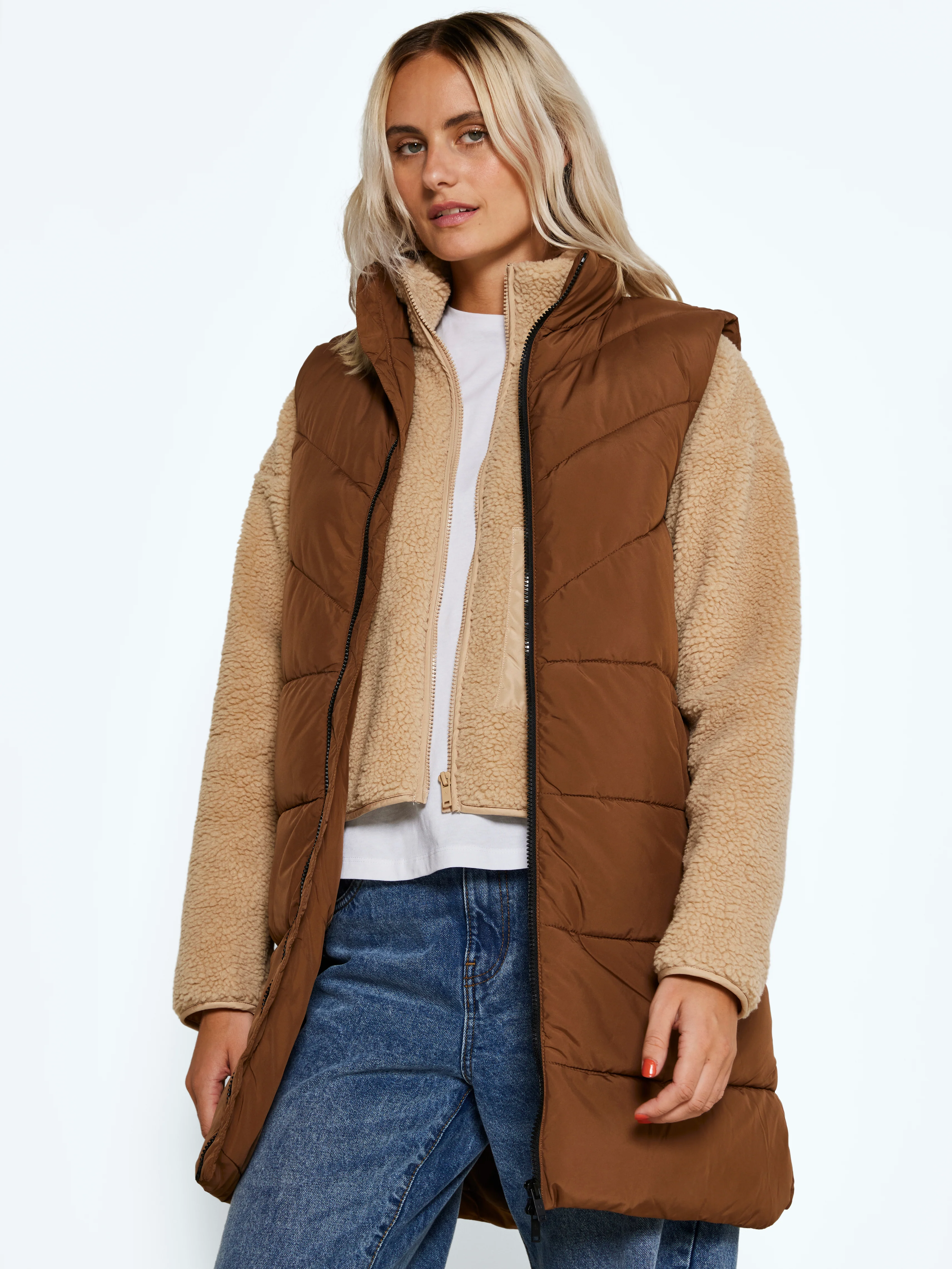 Long Dalcon Vest - Image 4