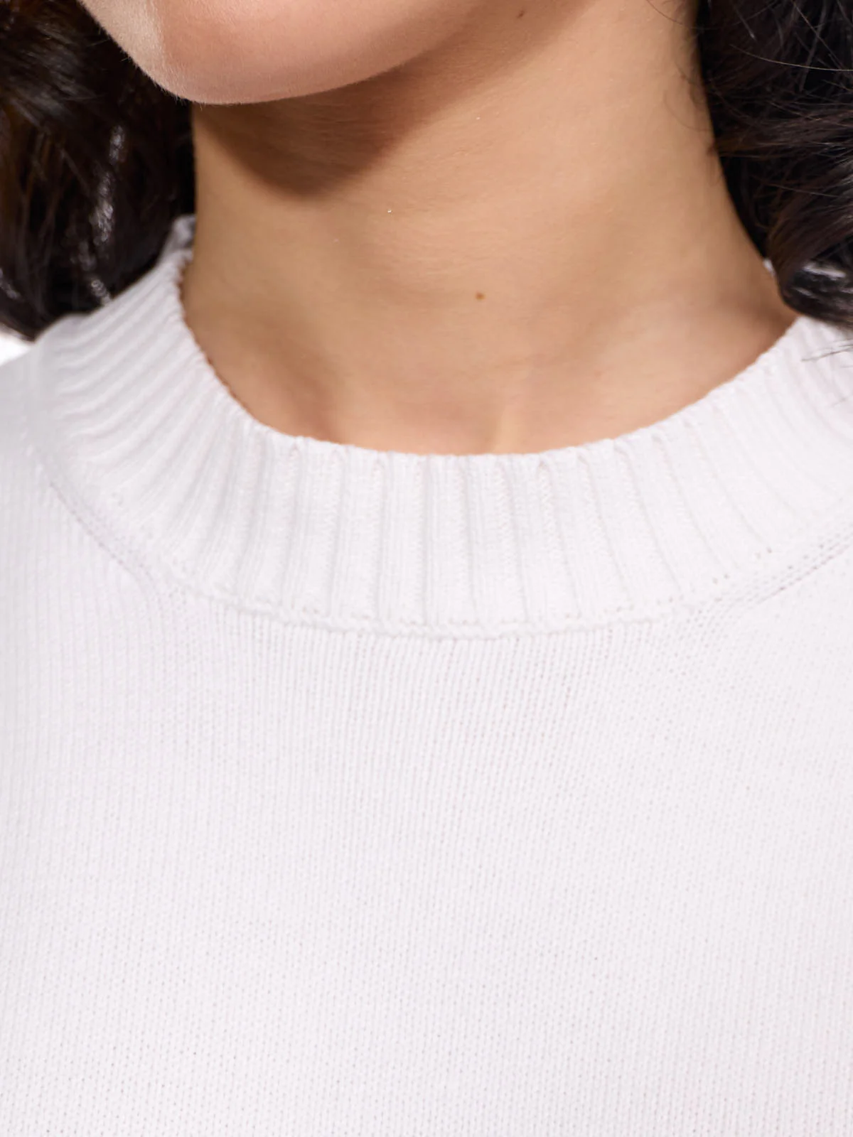 Palma Solid Short Sleeve Crew Top - Image 9
